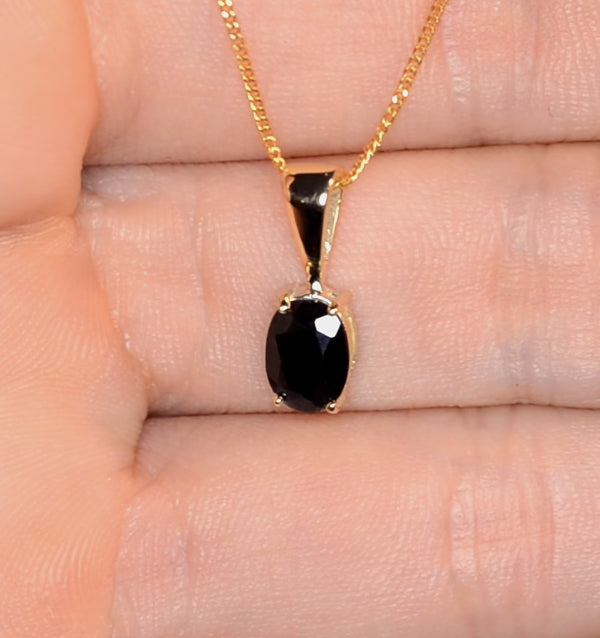 Sapphire 7 x 5mm 18K Yellow Gold Pendant Necklace FER24-U